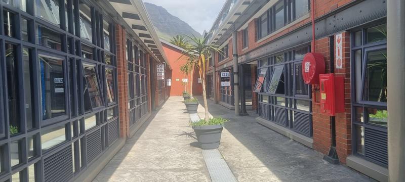 To Let commercial Property for Rent in Mowbray Western Cape